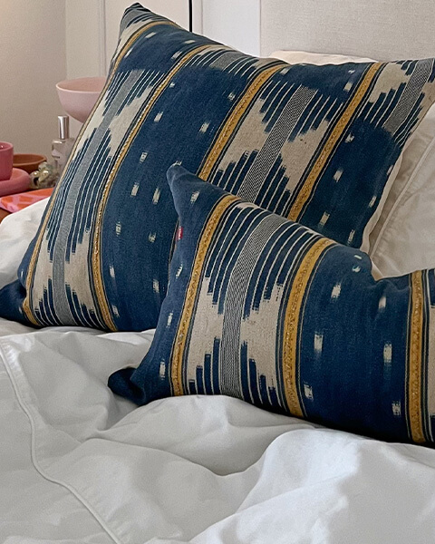 navy blue baule scatter cushion